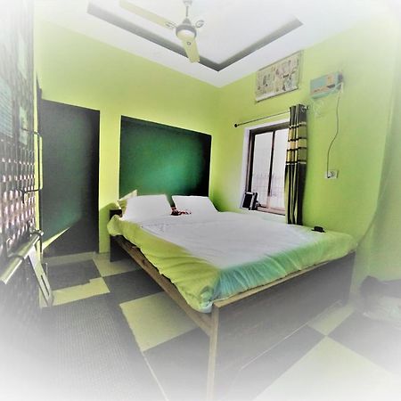 Maa Durga Inn Varanasi Eksteriør bilde