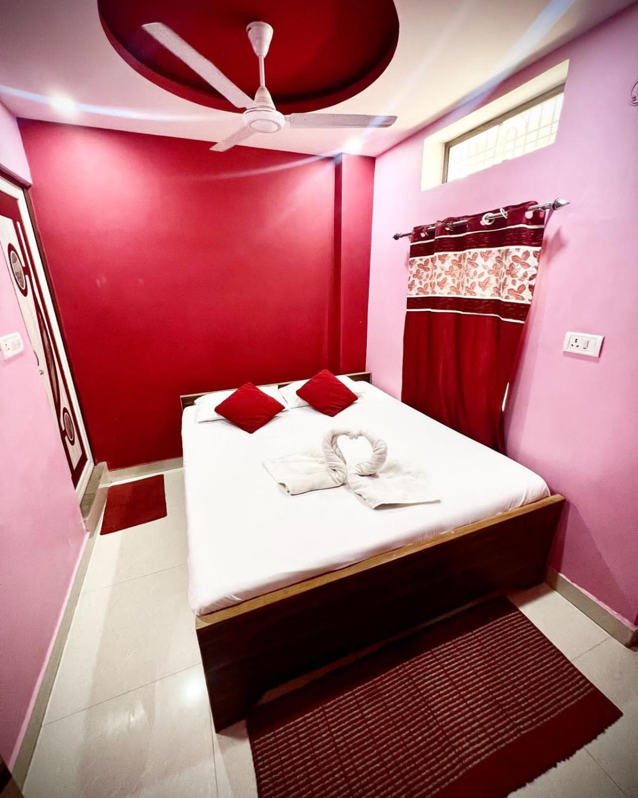 Maa Durga Inn Varanasi Eksteriør bilde