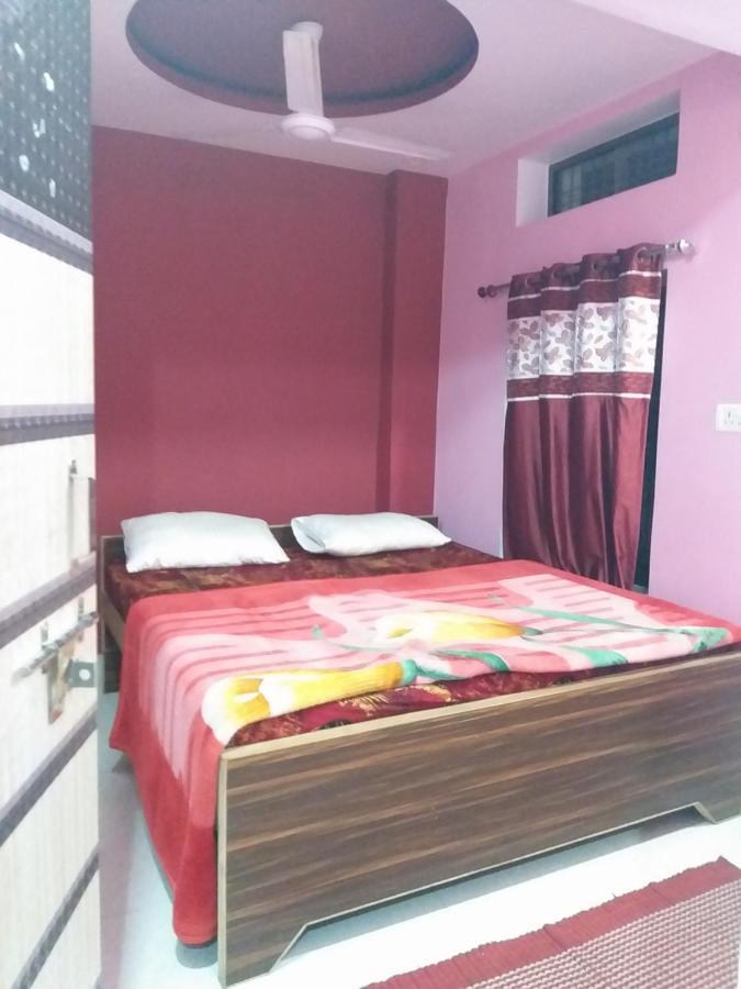 Maa Durga Inn Varanasi Eksteriør bilde